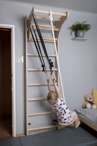 Wall-bars-in-the-children’s-room34-4