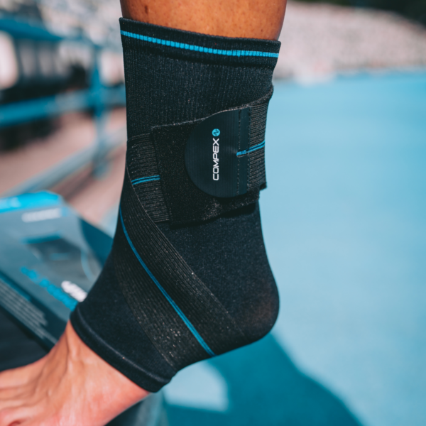 Compex Activ’® Ankle+ Hüppeliigese Kompressioonside